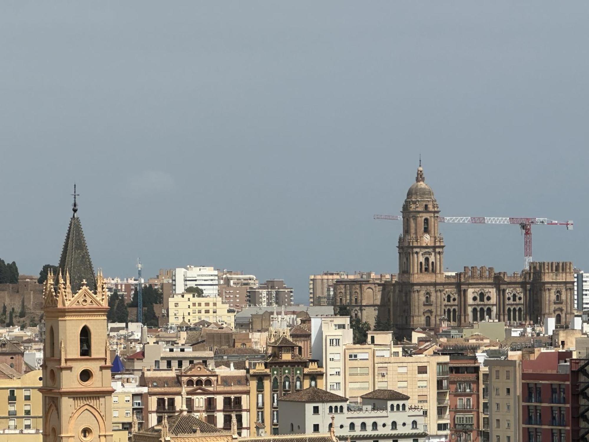 Atico Plaza Bailen Malaga Centro Appartement Buitenkant foto