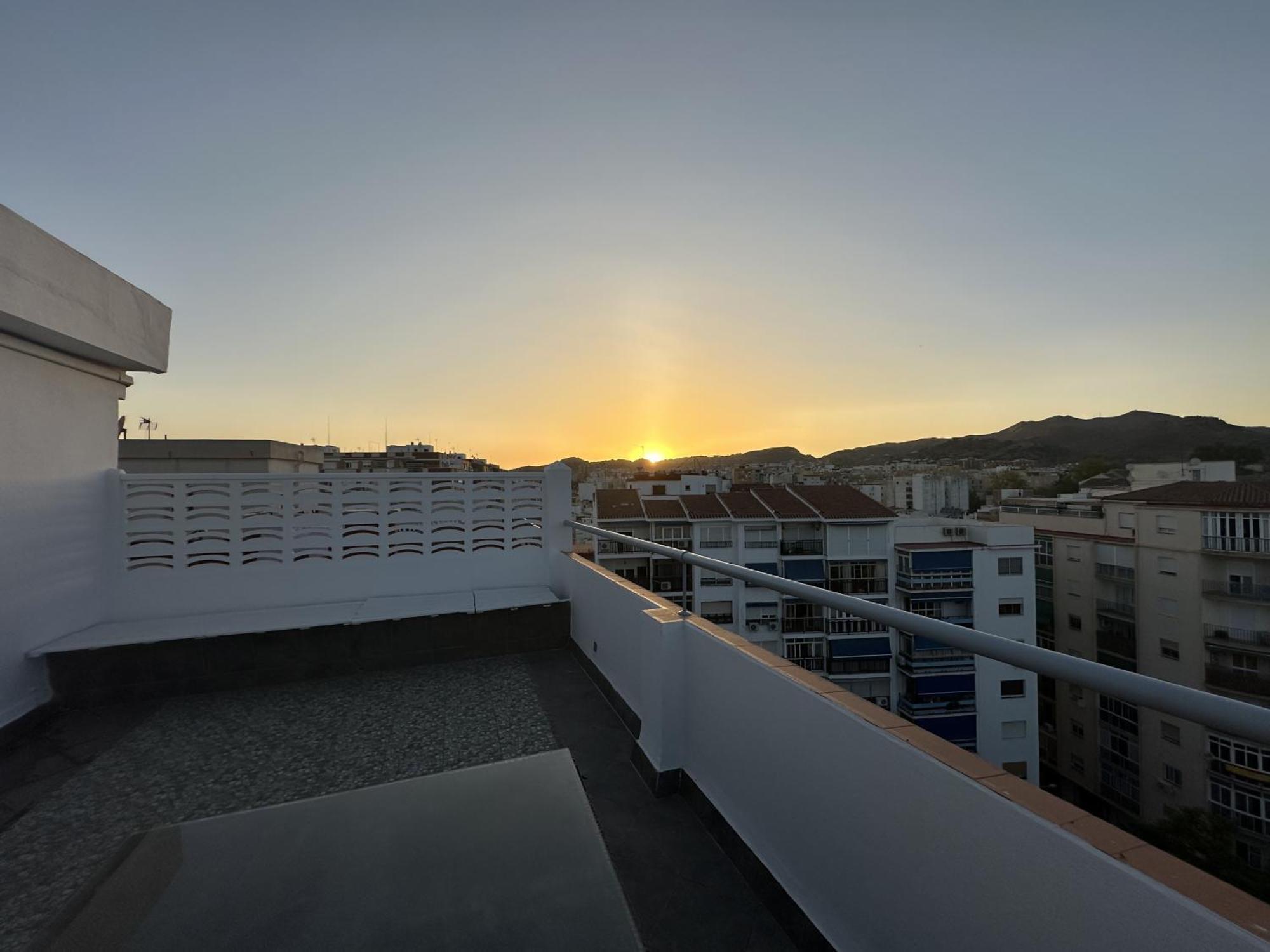 Atico Plaza Bailen Malaga Centro Appartement Buitenkant foto