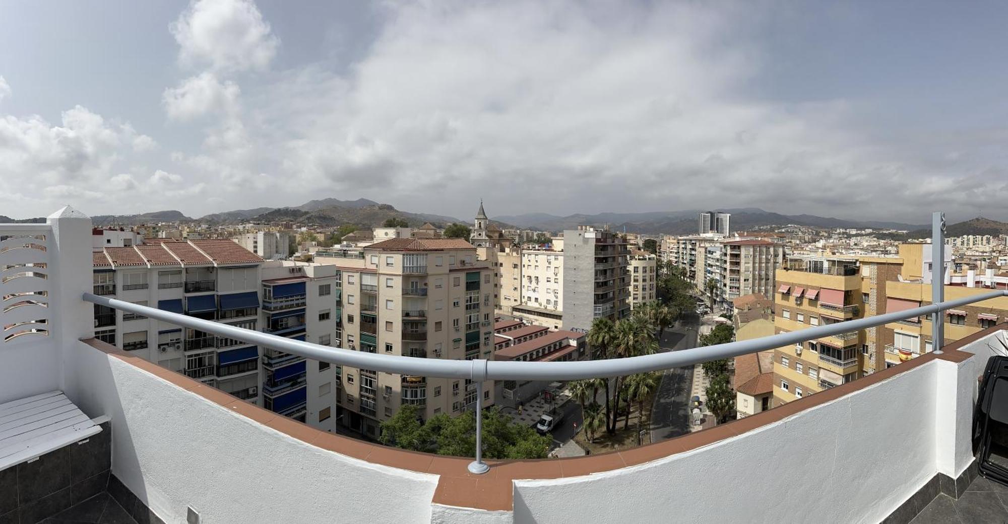 Atico Plaza Bailen Malaga Centro Appartement Buitenkant foto